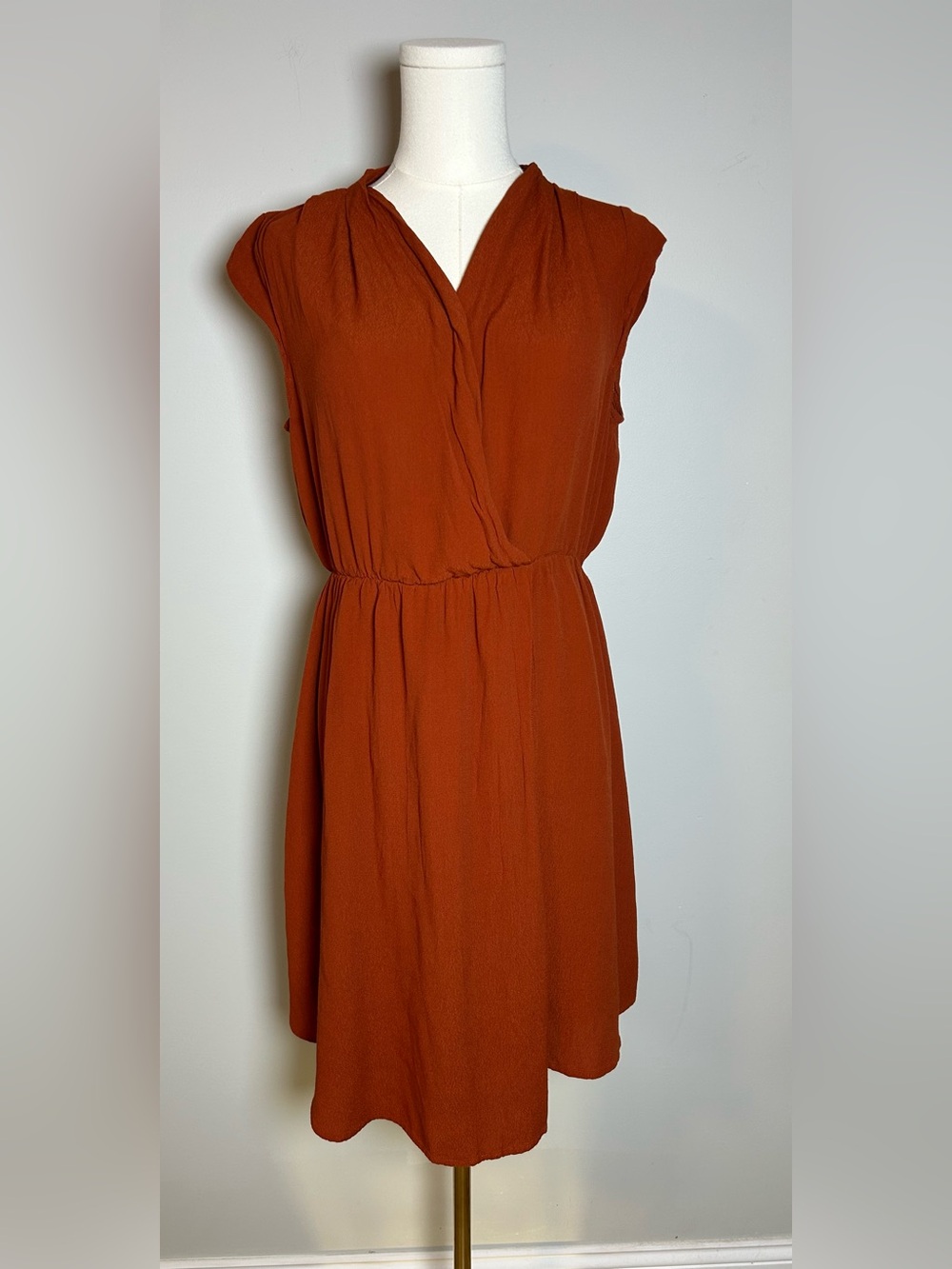 Maeve Anthropologie Rust Orange surplice midi  Dress size M boho